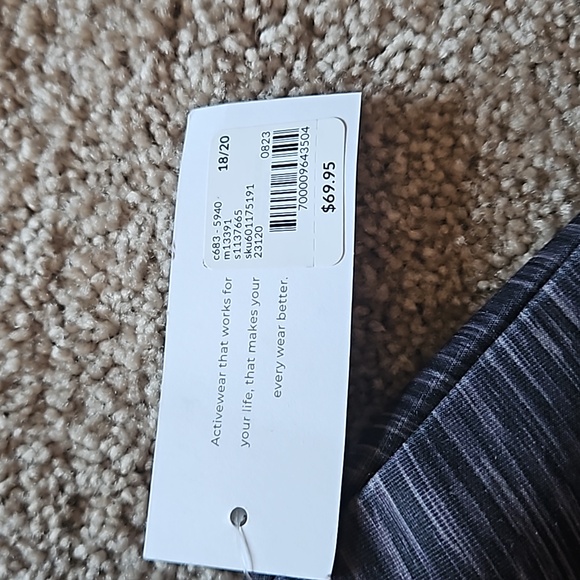 NWT gray activewear sweater - Picture 4 of 7